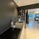 Modern Detached House By The Mountains & Sea Willa