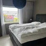 Villa Modern Detached House By The Mountains & Sea Bergen