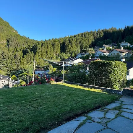 Modern Detached House By The Mountains & Sea Villa Bergen