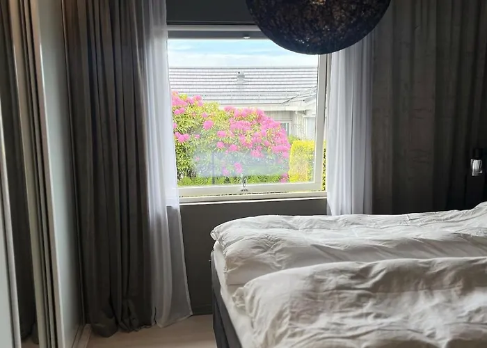 Modern Detached House By The Mountains & Sea Bergen